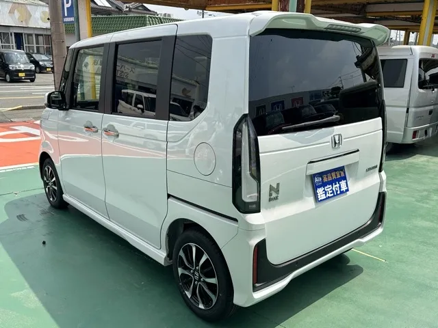 N-BOX(ホンダ)N-BOXカスタム コーディネートスタイル届出済未使用車 2