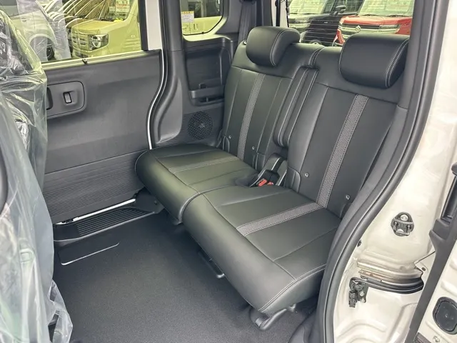 N-BOX(ホンダ)N-BOXカスタム コーディネートスタイル届出済未使用車 4