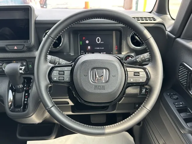 N-BOX(ホンダ)N-BOXカスタム コーディネートスタイル届出済未使用車 8