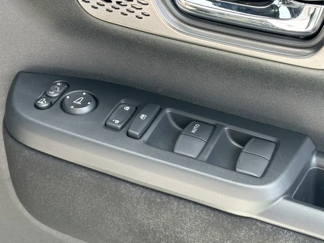 N-BOX(ホンダ)N-BOXカスタムターボ届出済未使用車 14