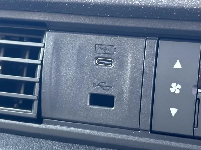 N-BOX(ホンダ)N-BOXカスタムターボ届出済未使用車 18
