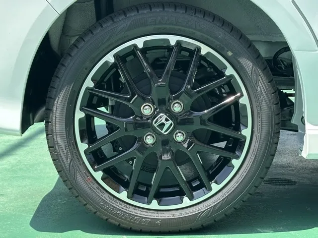N-BOX(ホンダ)N-BOXカスタムターボ コーディネートスタイル届出済未使用車 12