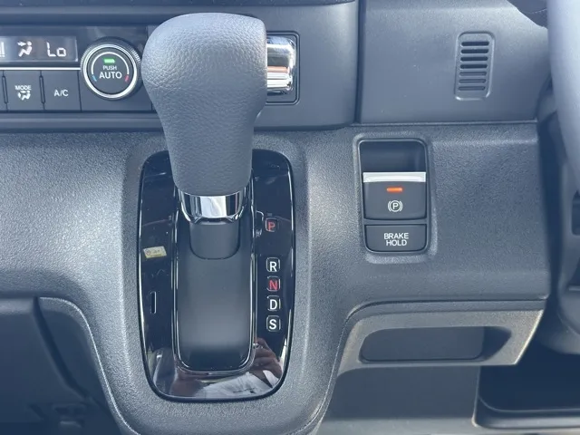 N-BOX(ホンダ)N-BOXカスタムターボ コーディネートスタイル届出済未使用車 16