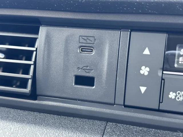 N-BOX(ホンダ)N-BOXカスタムターボ コーディネートスタイル届出済未使用車 18