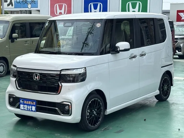 N-BOX(ホンダ)N-BOXカスタムターボ コーディネートスタイル届出済未使用車 1