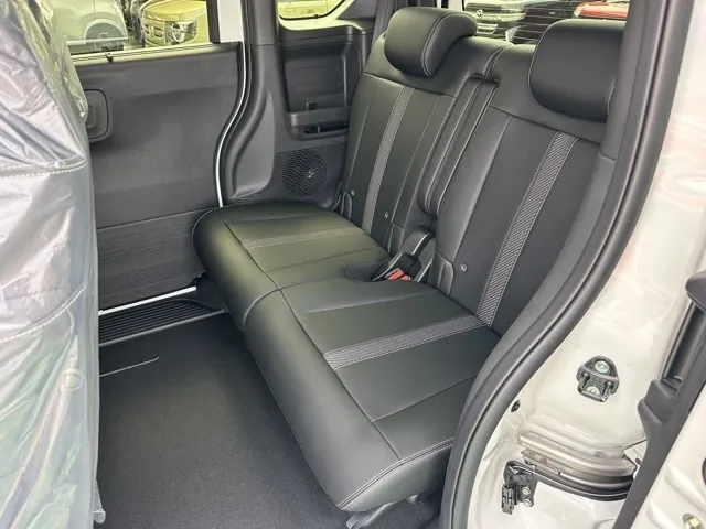 N-BOX(ホンダ)N-BOXカスタムターボ コーディネートスタイル届出済未使用車 4