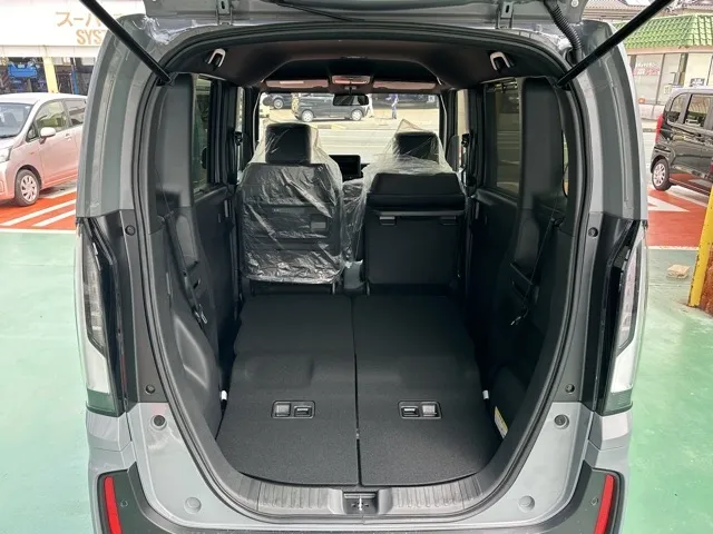N-BOX(ホンダ)N-BOXカスタムターボ コーディネートスタイル届出済未使用車 12