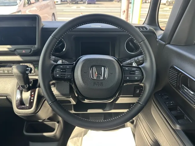 N-BOX(ホンダ)N-BOXカスタムターボ コーディネートスタイル届出済未使用車 6