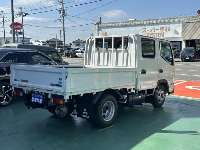 キャンター(三菱)Wキャブ　２ｔ　５ＭＴ登録済未使用車 13