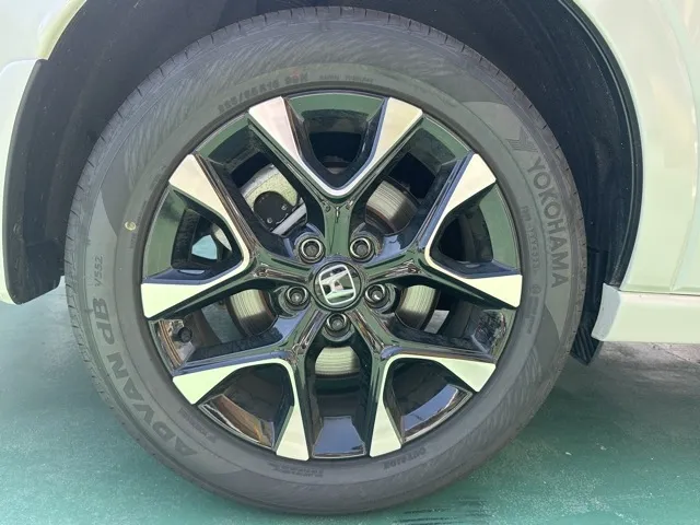 ZR-V(ホンダ)e：HEV Z ４ＷＤ 中古車 13