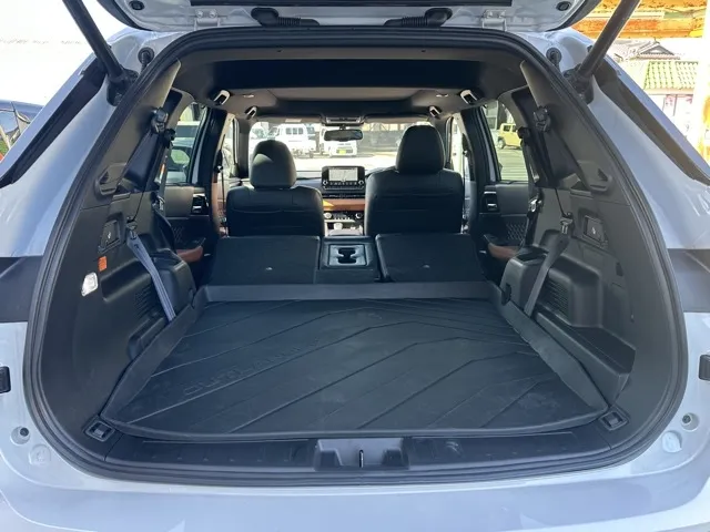 アウトランダー(三菱)P中古車 9