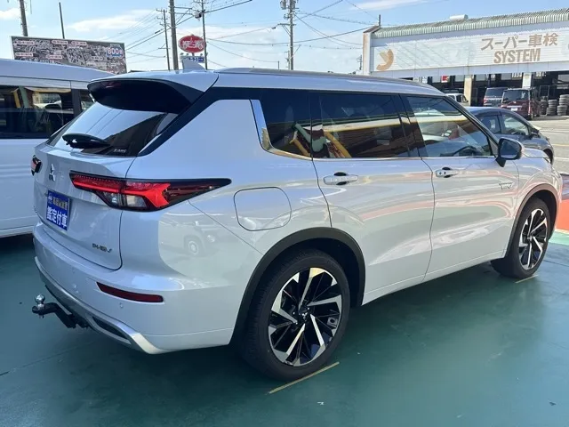 アウトランダー(三菱)P中古車 10