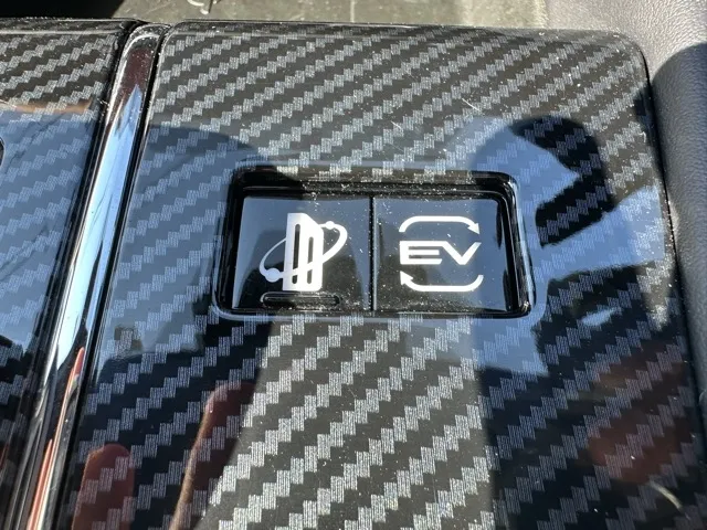 アウトランダー(三菱)P中古車 14