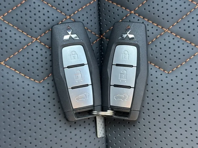 アウトランダー(三菱)P中古車 27