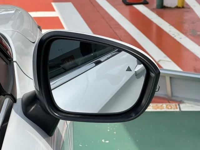 アウトランダー(三菱)P中古車 12