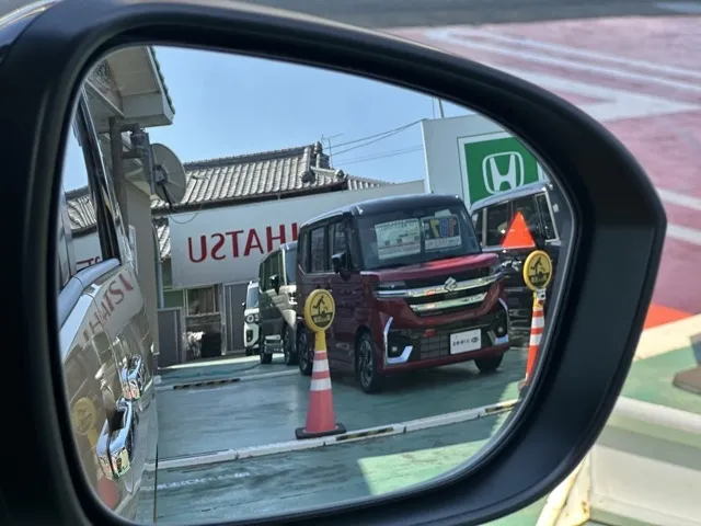 セレナ(ニッサン)ハイウェイスターV アラウンドビューモニター登録済未使用車 17