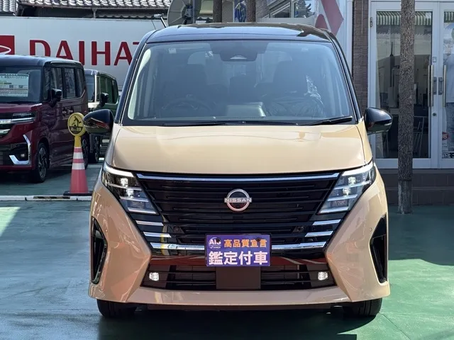 セレナ(ニッサン)ハイウェイスターV アラウンドビューモニター登録済未使用車 29