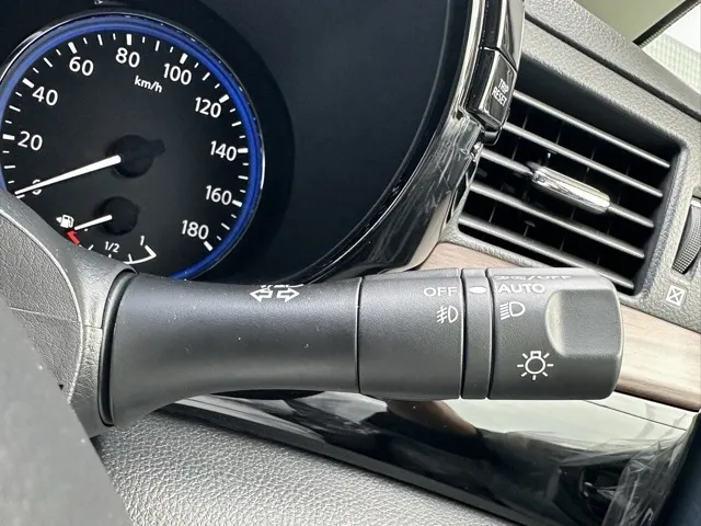 エルグランド(ニッサン)２５０ハイウェイスターS　両側パワースライドドア　アラウンドビューモニター登録済未使用車 25