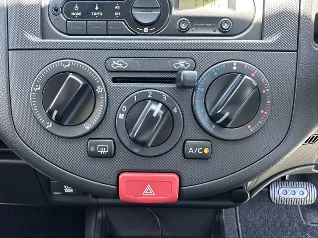 AD(ニッサン)1.5VE エマージェンシーブレーキ中古車 17