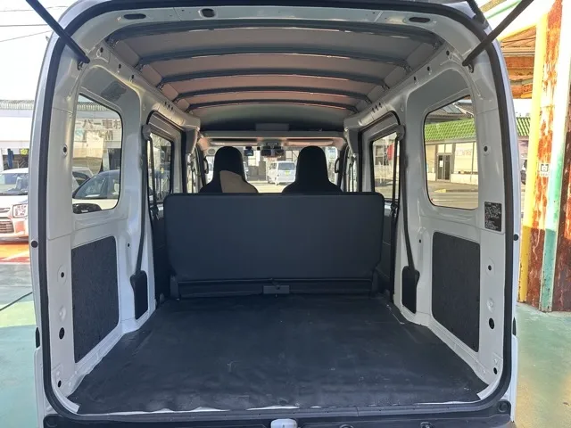 サンバー(スバル)トランスポーター AT 4WD中古車 9