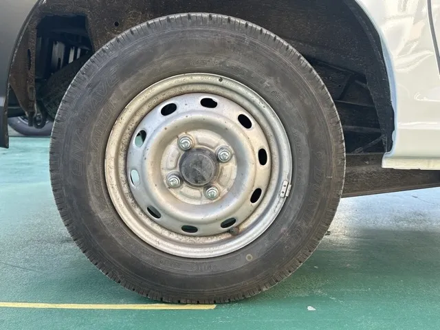 サンバー(スバル)トランスポーター AT 4WD中古車 12