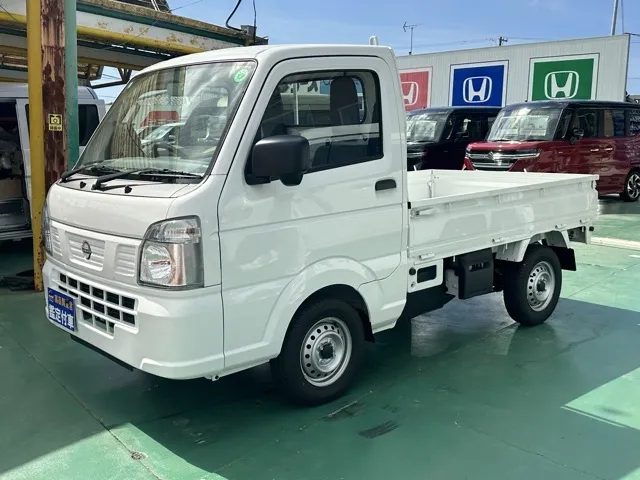 クリッパートラック(ニッサン)DX MT 4WD届出済未使用車 1