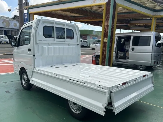 クリッパートラック(ニッサン)DX MT 4WD届出済未使用車 7