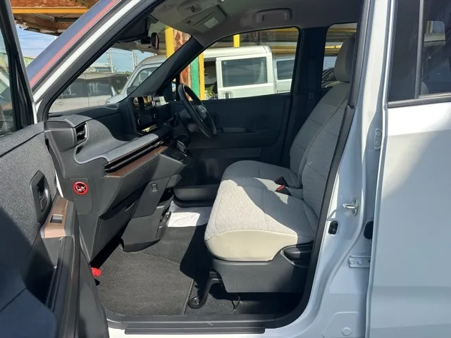 サクラ(ニッサン)G中古車 3