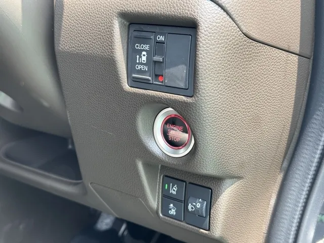 N-BOX(ホンダ)ＬレンタＵＰ 13