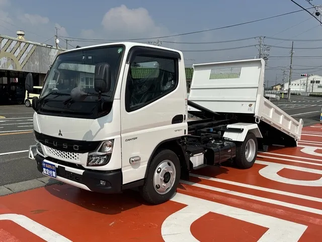 キャンター(三菱)３ｔ ローダースライドダンプ登録済未使用車 1