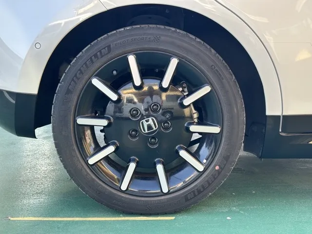 HONDAe(ホンダ)アドバンス中古車 10