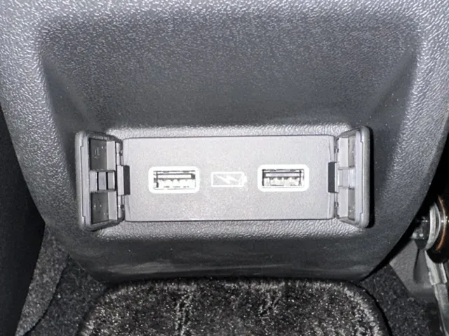 HONDAe(ホンダ)アドバンス中古車 7