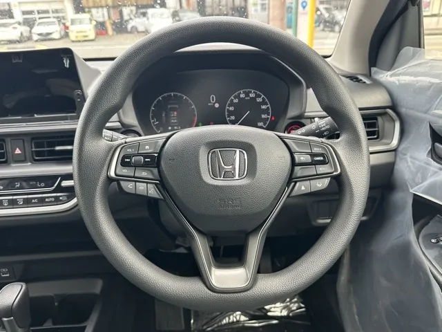 WR-V(ホンダ)X登録済未使用車 6