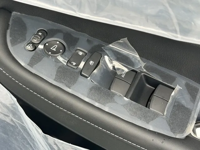 WR-V(ホンダ)Z登録済未使用車 13