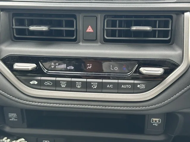 WR-V(ホンダ)Z登録済未使用車 19