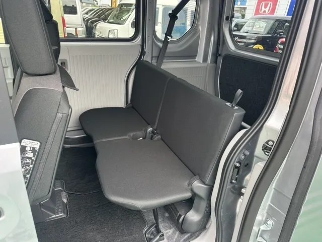 N-VAN(ホンダ)e L4届出済未使用車 5