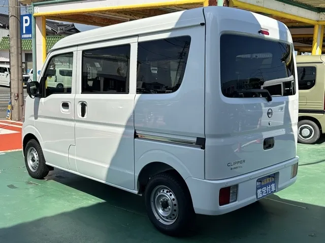 クリッパー(ニッサン)DX CVT 4WD届出済未使用車 2