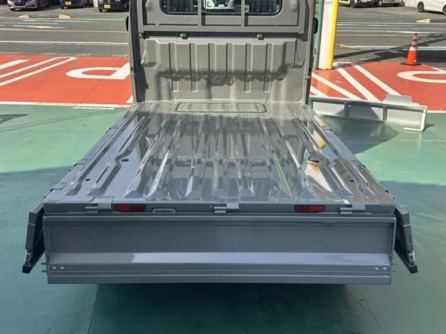キャリートラック(スズキ)KC届出済未使用車 8