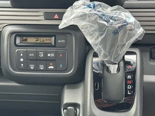 N-VAN(ホンダ)FUN 届出済未使用車 16
