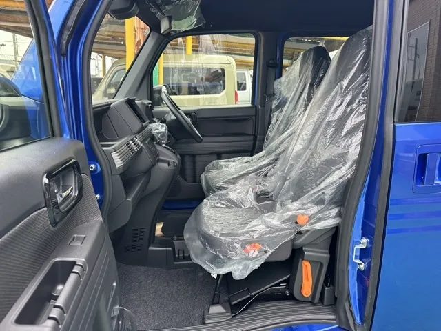 N-VAN(ホンダ)FUN 届出済未使用車 3