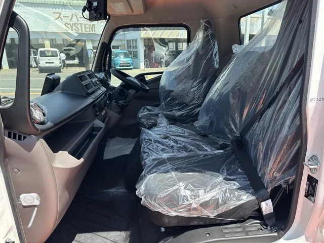 キャンター(三菱)平ボディ ３ｔワイドロング MT 1ナンバー車登録済未使用車 3