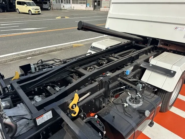 キャンター(三菱)３ｔ ローダースライドダンプ コボレーン登録済未使用車 6