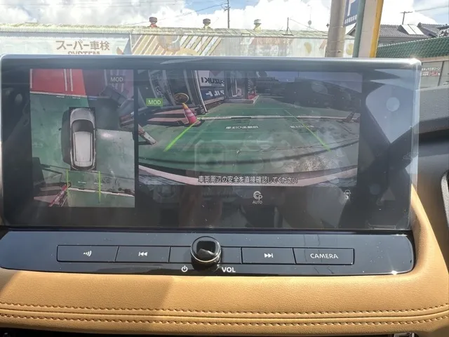 エクストレイル(ニッサン)G e-4ORCE サンルーフ ルーフレール ナッパレザー BOSE登録済未使用車 24