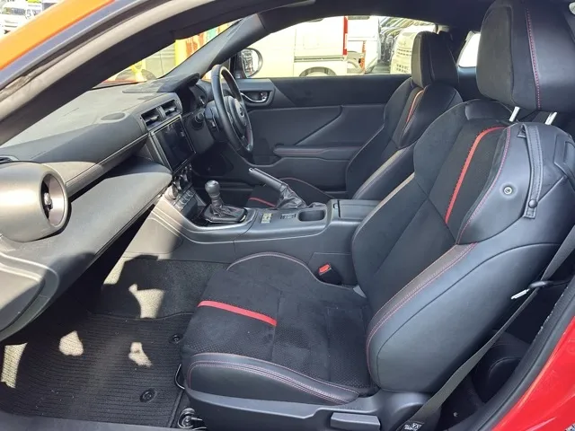 GR86(トヨタ)スバル BRZ S AT中古車 3