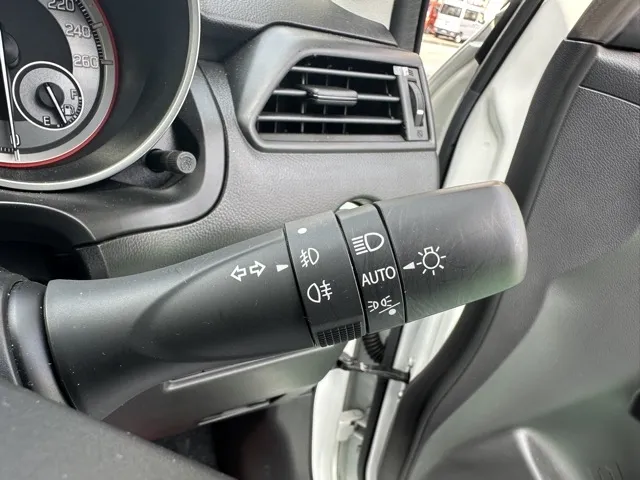 スイフト(スズキ)ベースグレード　セーフティパッケージ 全方位カメラ MT中古車 15