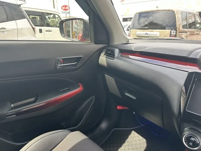 スイフト(スズキ)ベースグレード　セーフティサポート　AT中古車 17