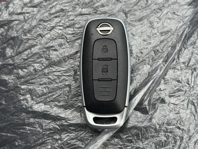 オーラ(ニッサン)ニスモ チューンドeパワー 寒冷地 4WD登録済未使用車 28