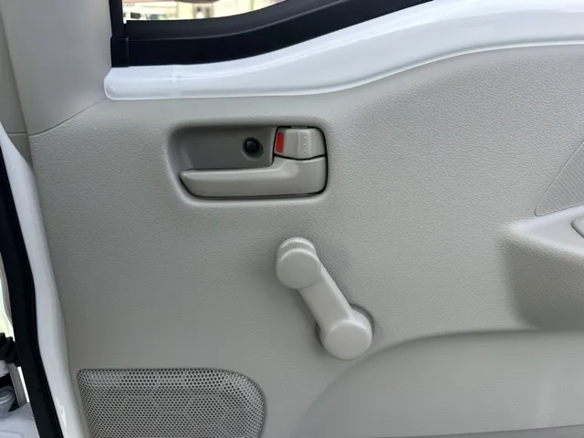 スクラムバン(マツダ)PA 4WD 4AT届出済未使用車 13