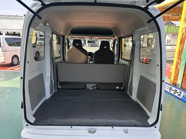 エブリイ(スズキ)スクラムバン PA 4WD 4AT届出済未使用車 9
