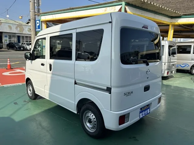 エブリイ(スズキ)スクラムバン PA 4WD 4AT届出済未使用車 2